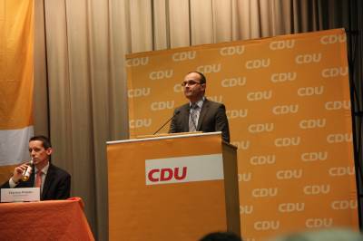 Kreistagsfraktionsvorsitzender Lutz Köhler berichtet von der Arbeit der Kreistagsfraktion