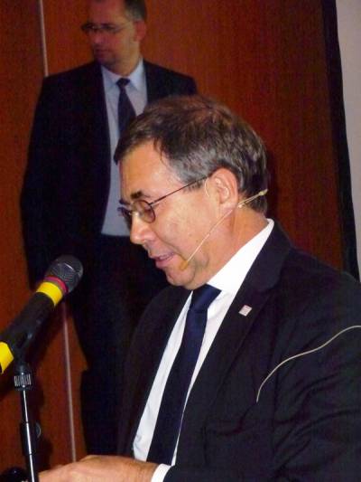 Der Referent Prof. Dr.-Ing.Rolf Katzenbach (TU Darmstadt)