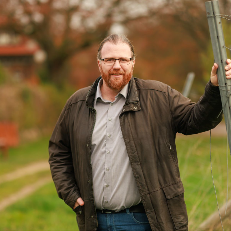 Dr. Simon Helmstetter